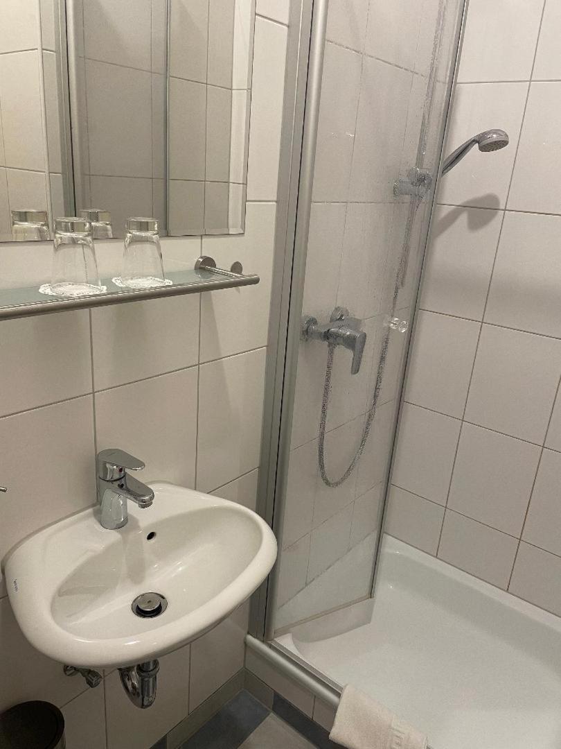 Hotel zum Goldenen Löwen Sankt Goar Zimmer foto